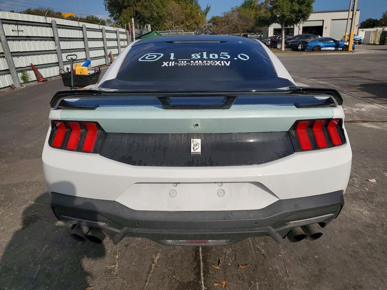 2025 FORD MUSTANG GT photo 16