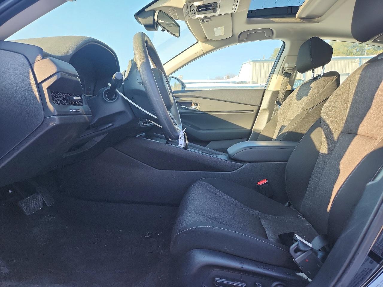 2024 HONDA ACCORD EX photo 13