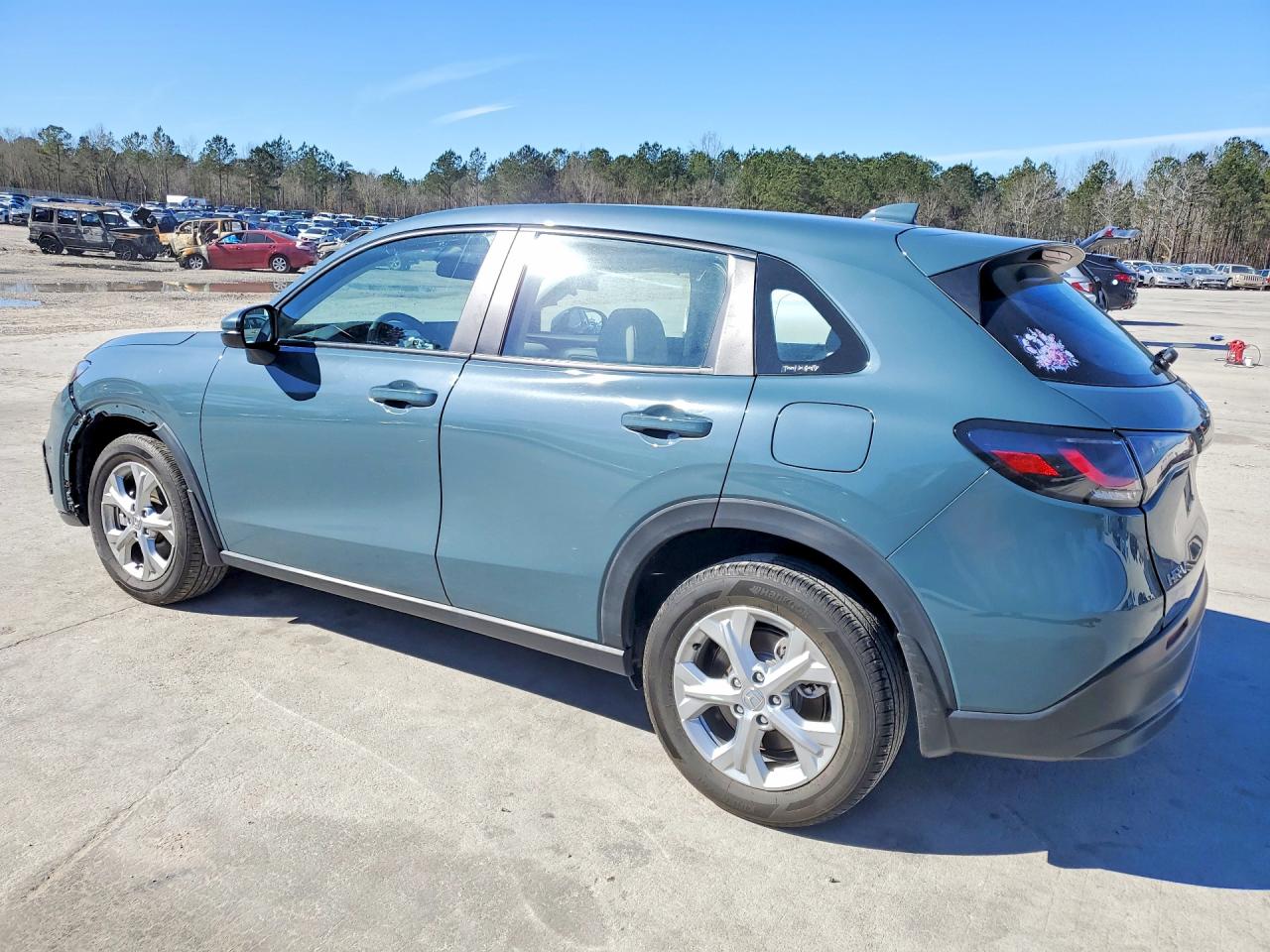 2024 HONDA HR-V LX photo 2
