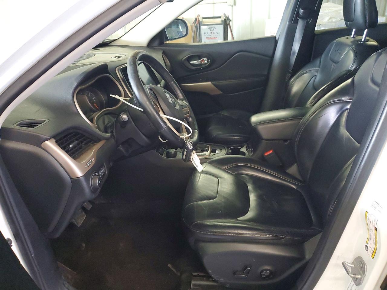 2017 JEEP CHEROKEE LIMITED photo 7