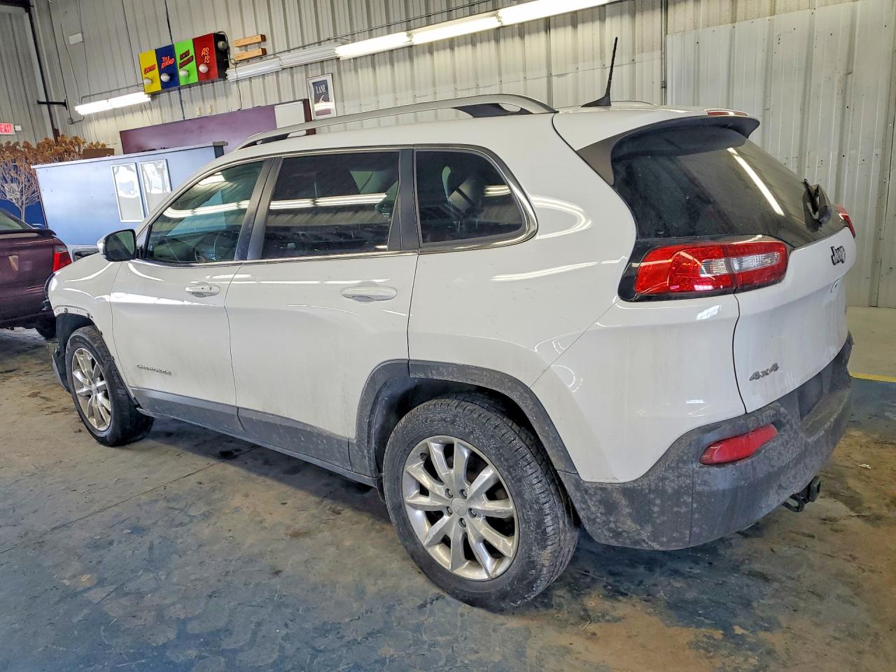 2017 JEEP CHEROKEE LIMITED photo 2