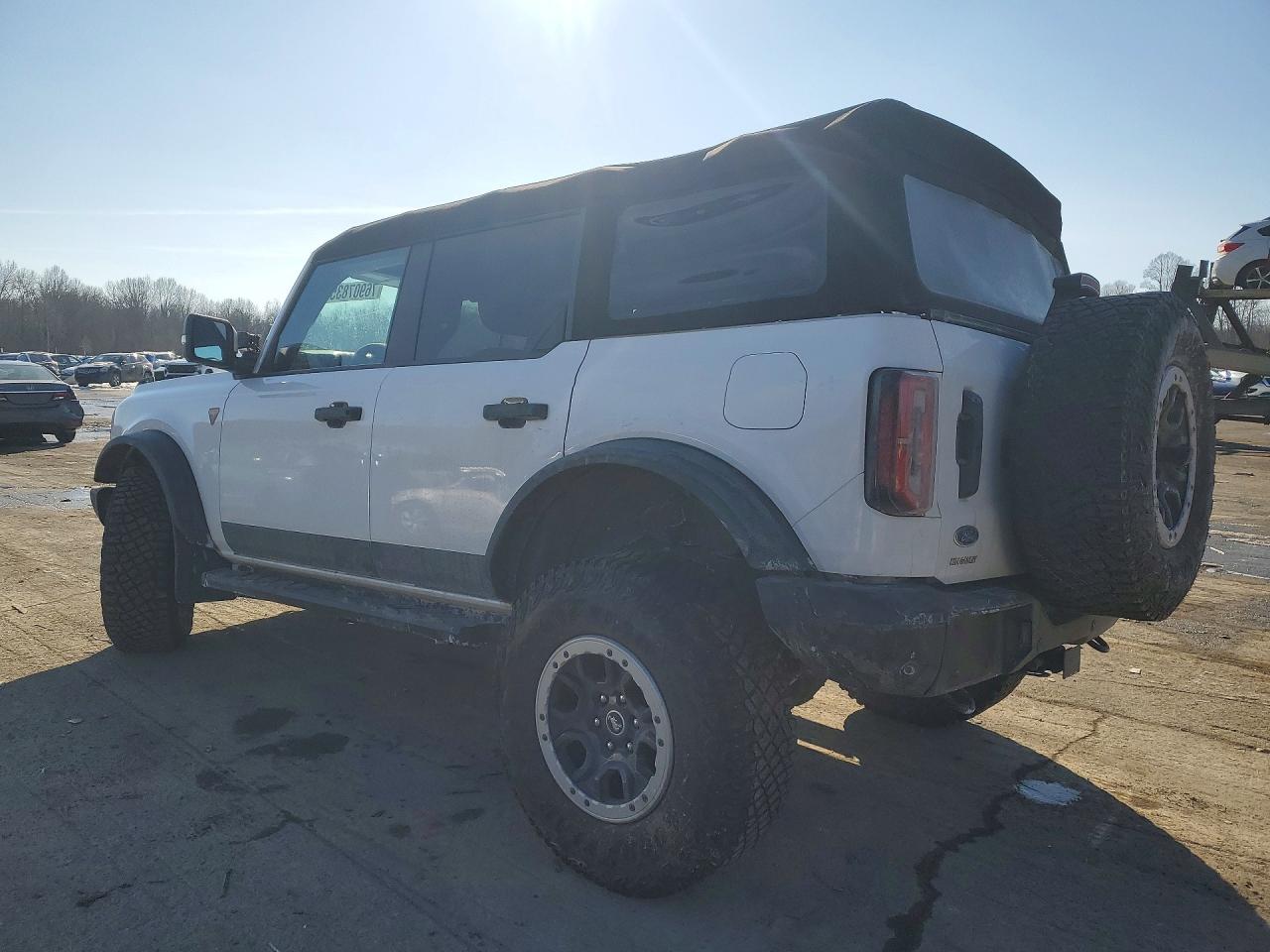 2023 FORD BRONCO BASE photo 4