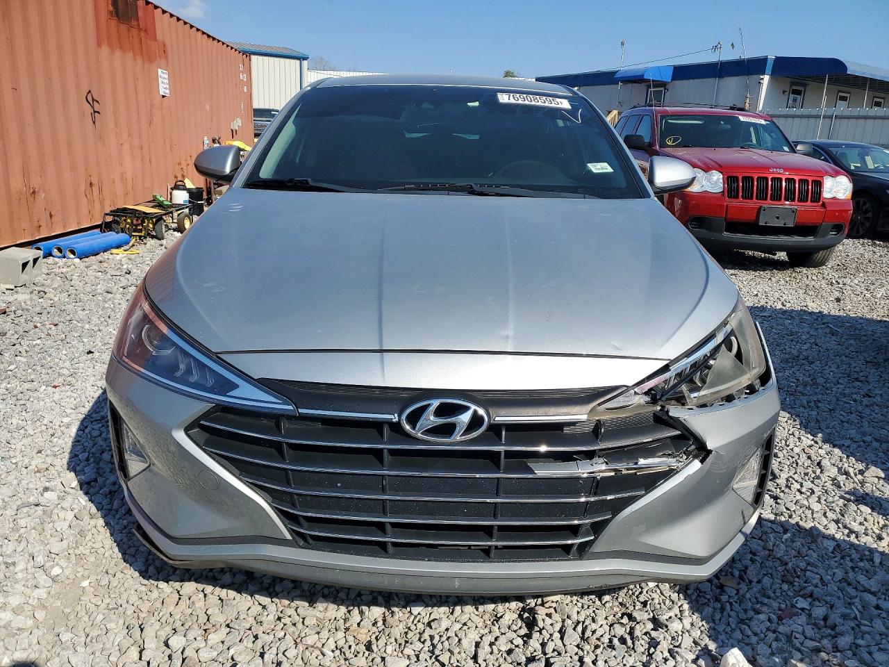 2020 HYUNDAI ELANTRA SE photo 9