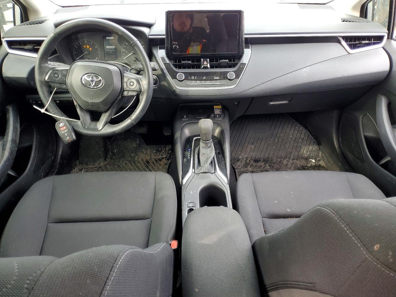 2023 TOYOTA COROLLA LE photo 8