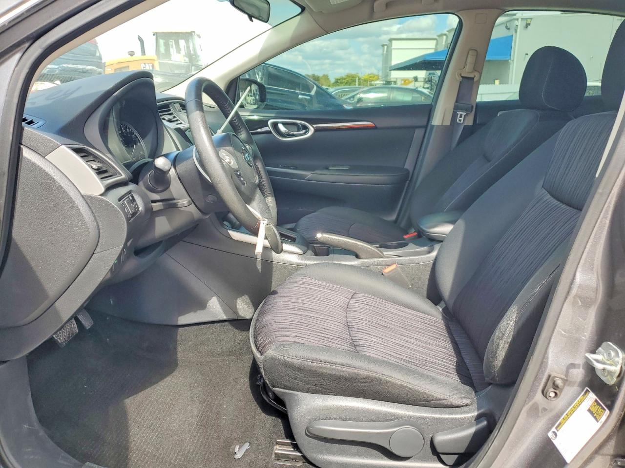 2019 NISSAN SENTRA SV photo 7