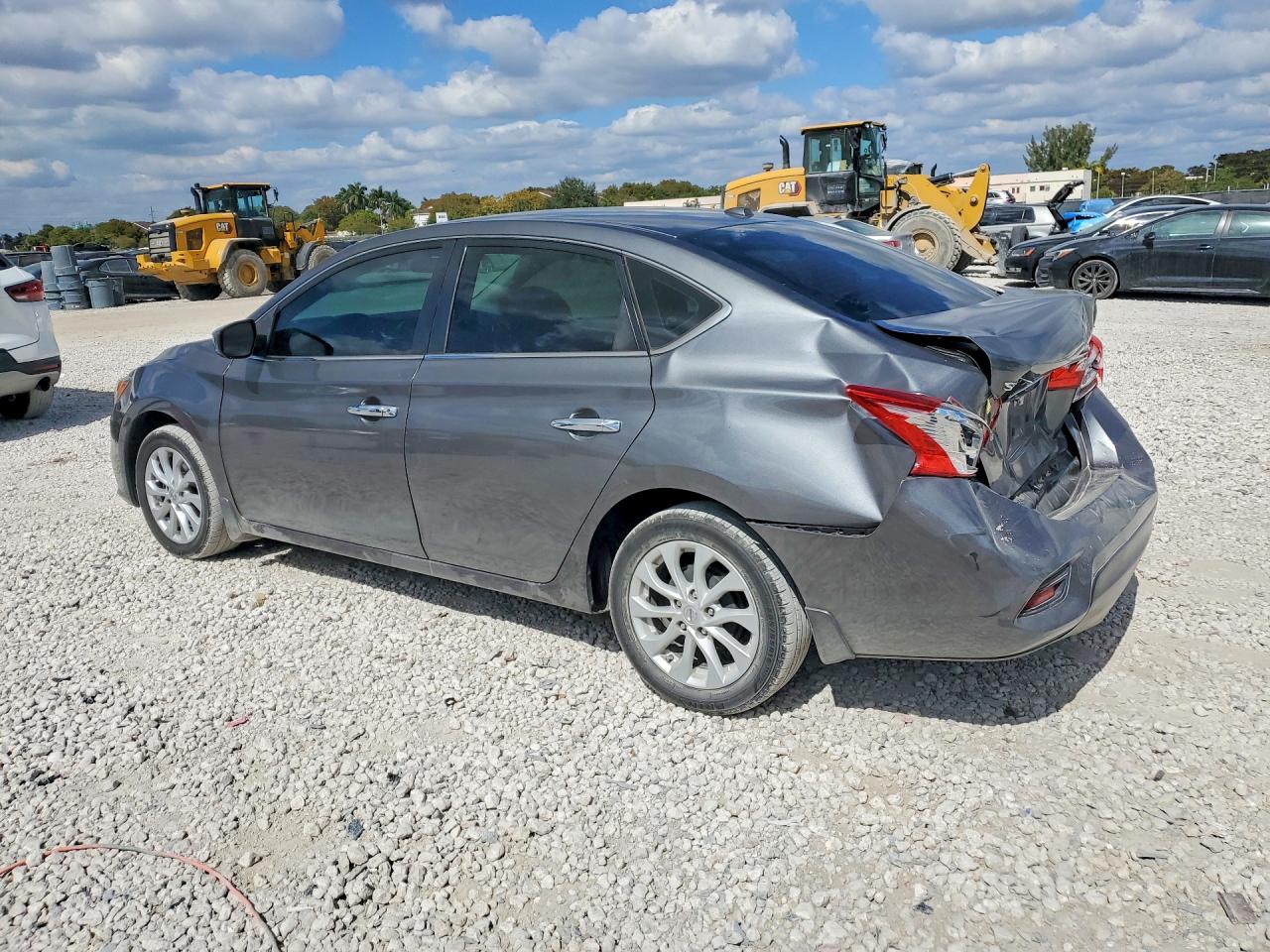 2019 NISSAN SENTRA SV photo 2