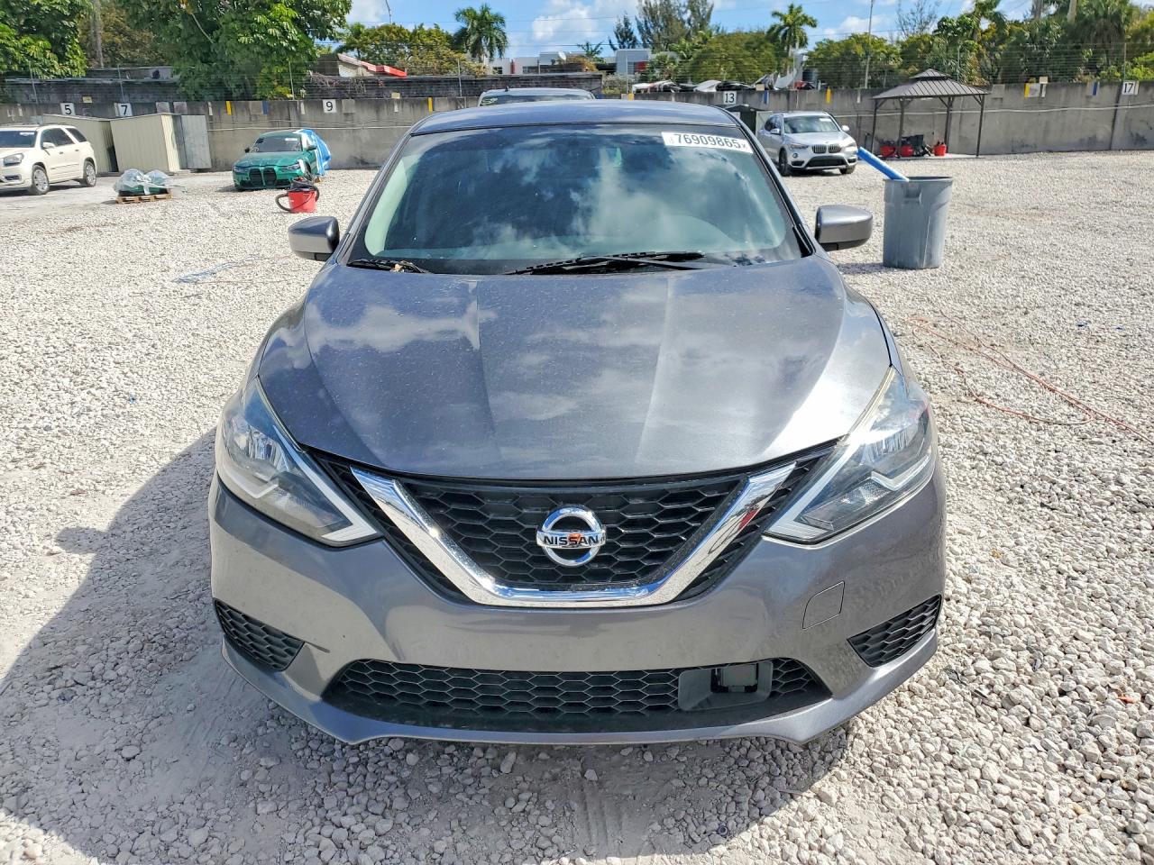 2019 NISSAN SENTRA SV photo 5