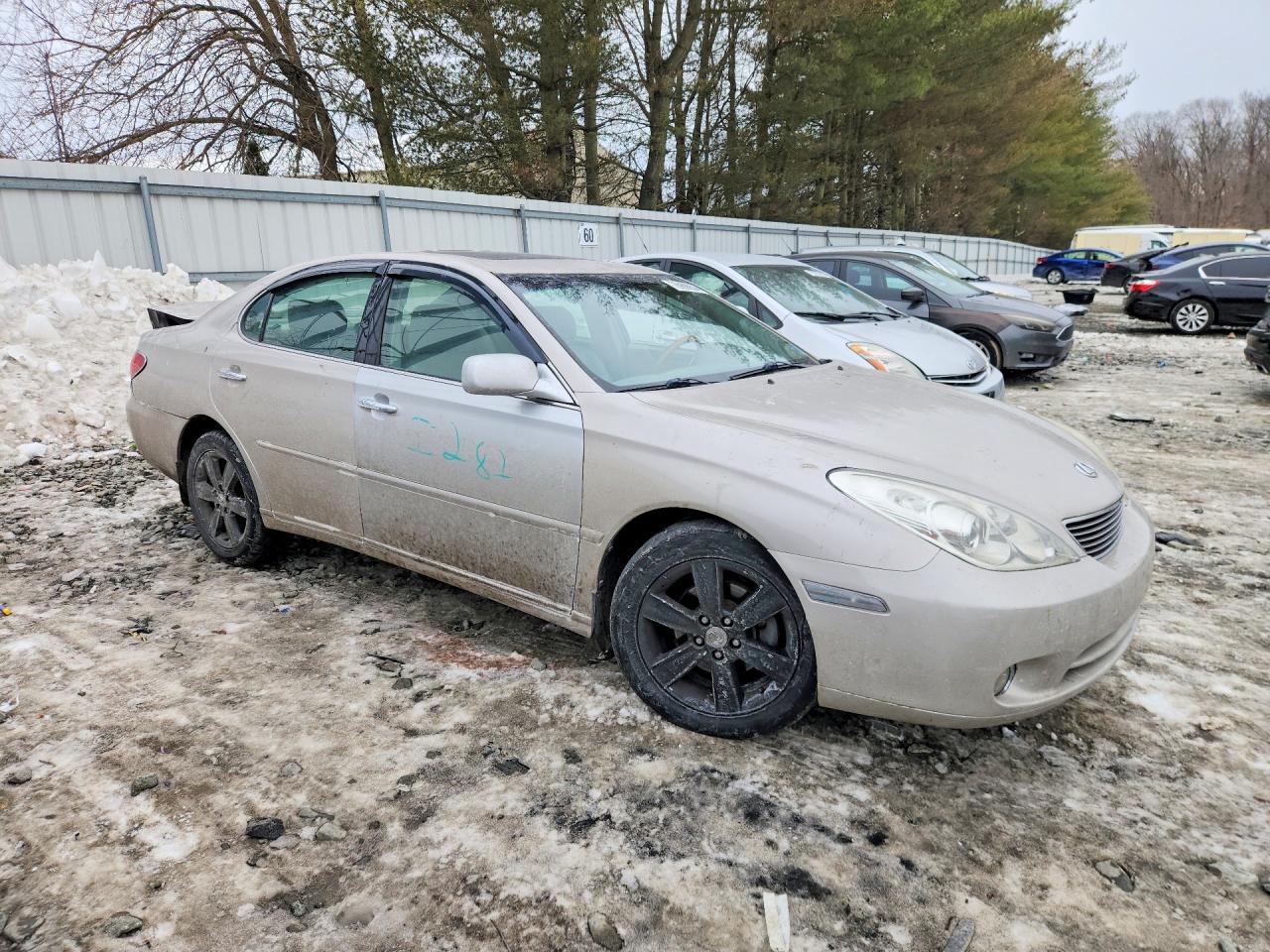 2005 LEXUS ES photo 7