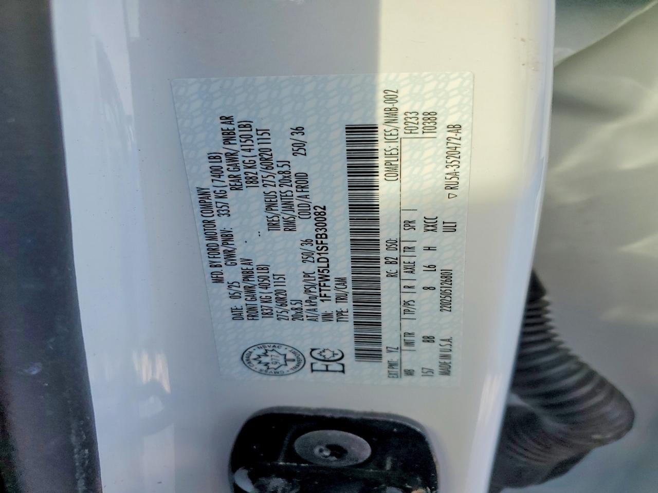 2025 FORD F150 LARIAT photo 23