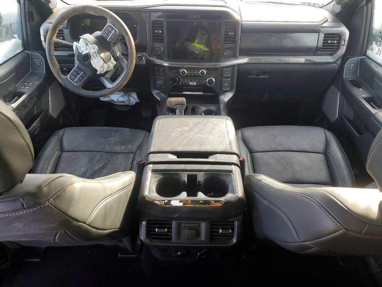2025 FORD F150 LARIAT photo 15