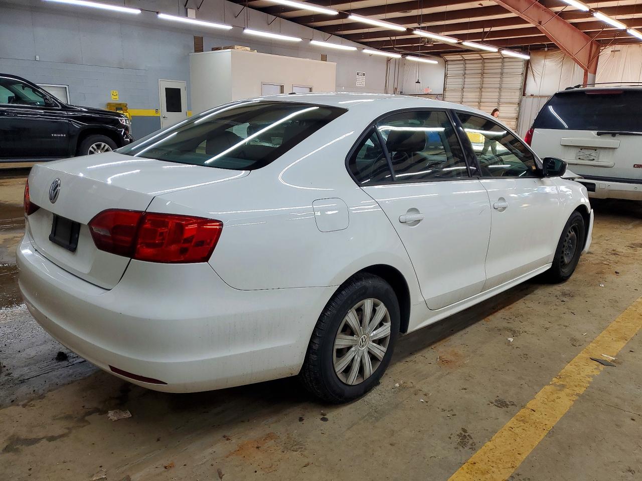 2013 VOLKSWAGEN JETTA BASE photo 5