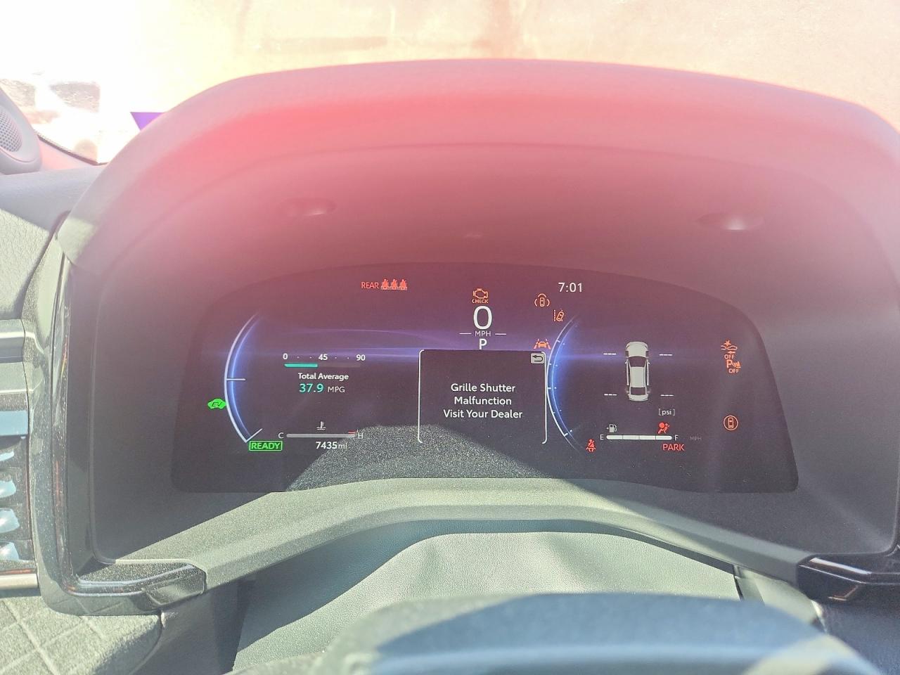 2025 TOYOTA CAMRY photo 17