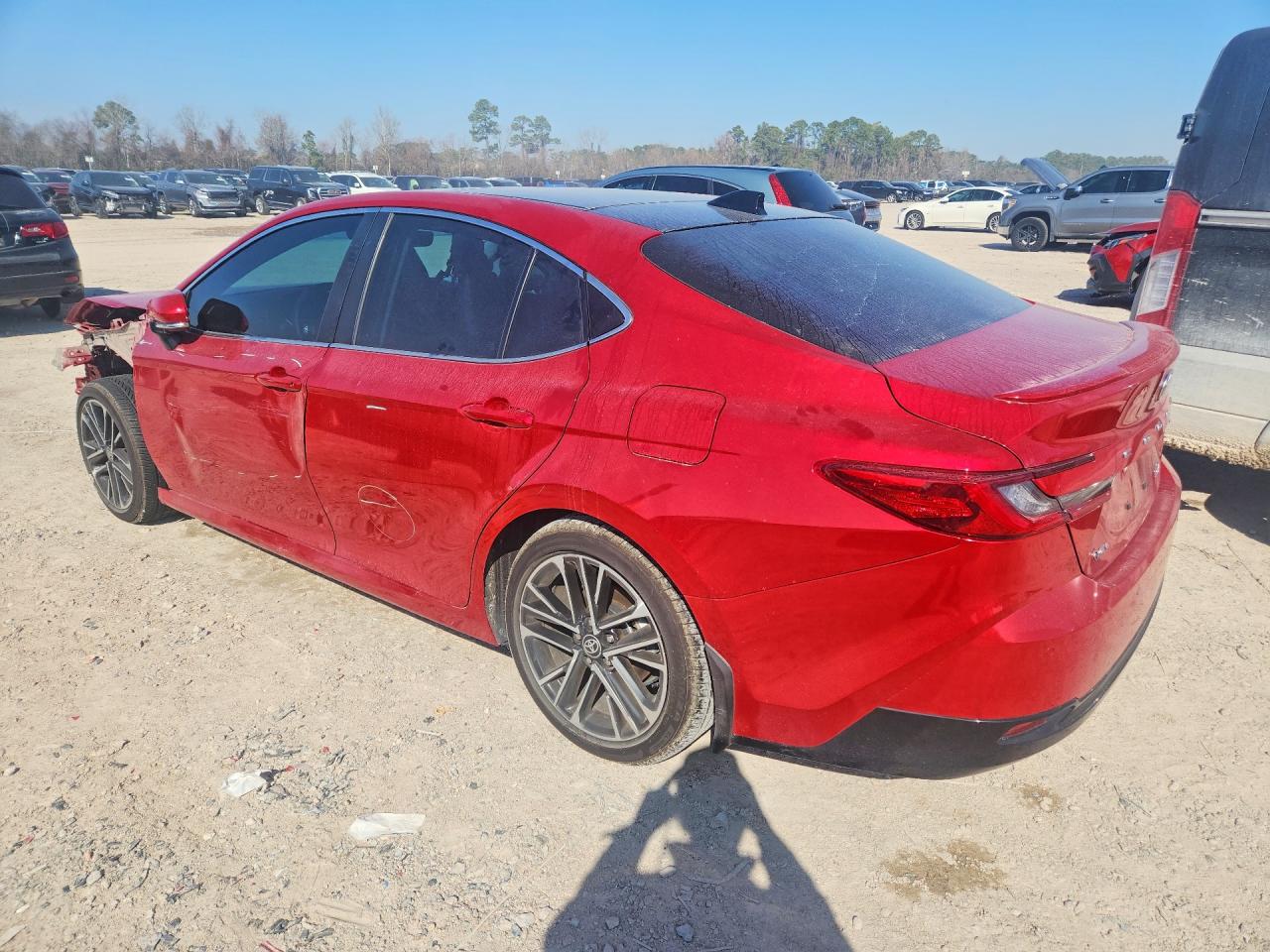 2025 TOYOTA CAMRY photo 3