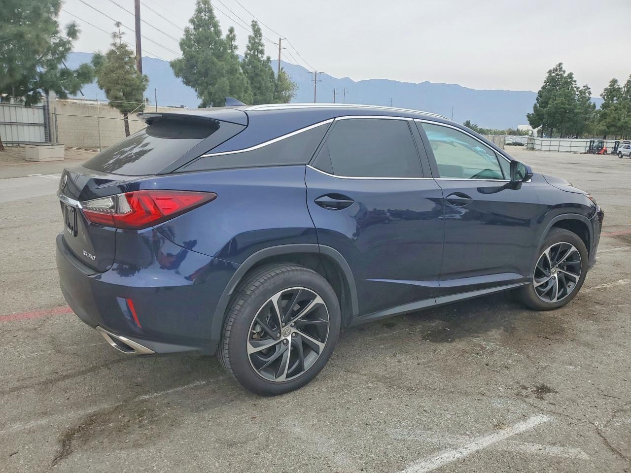 2016 LEXUS RX 350 photo 3