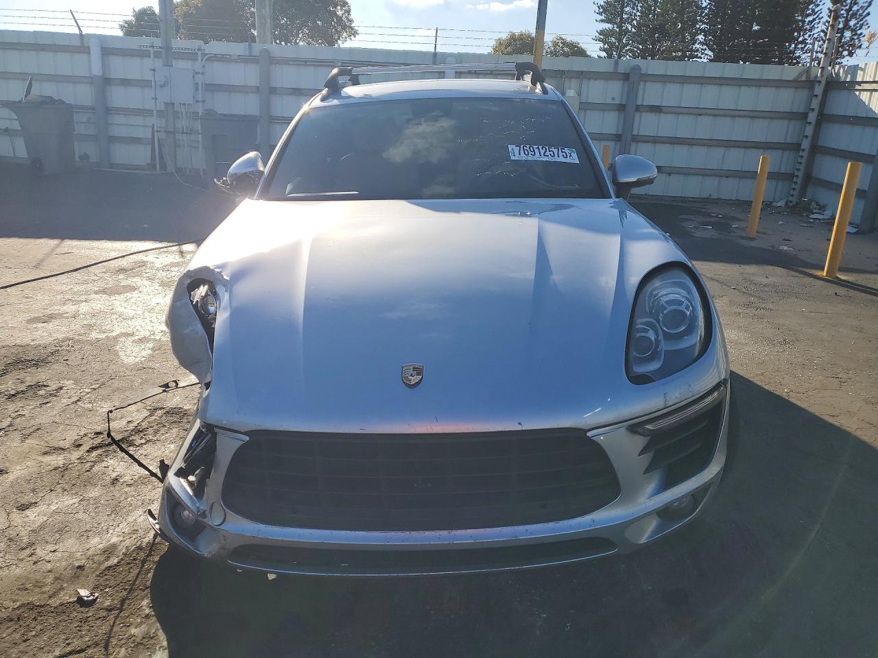 2017 PORSCHE MACAN photo 9