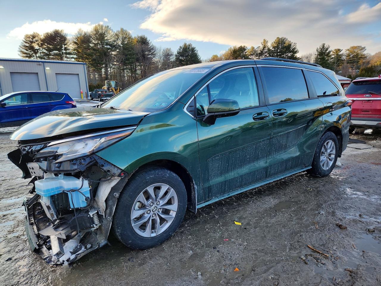 2022 TOYOTA SIENNA