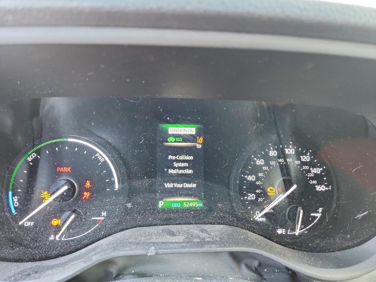 2022 TOYOTA SIENNA LE photo 9