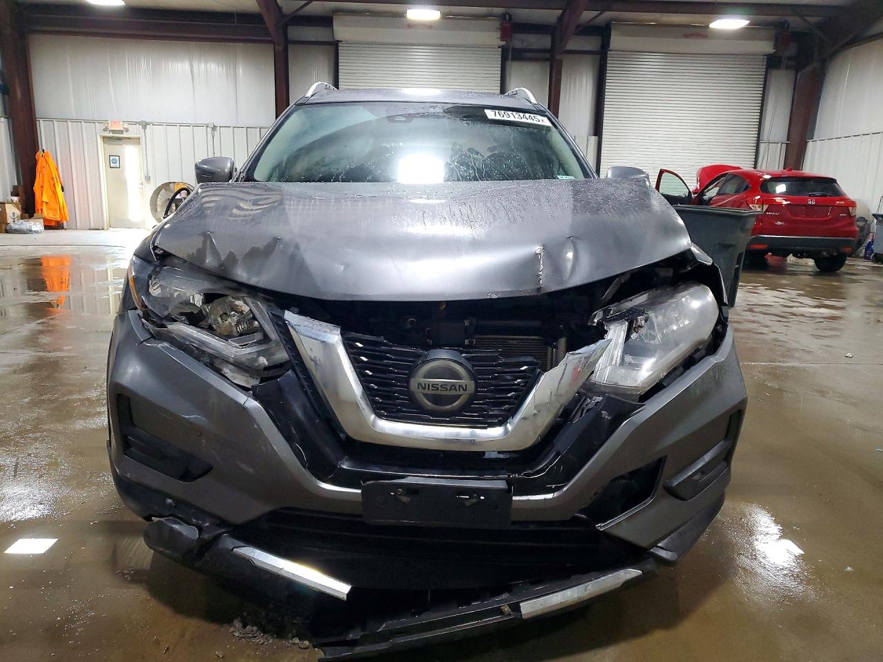 2019 NISSAN ROGUE SV photo 5