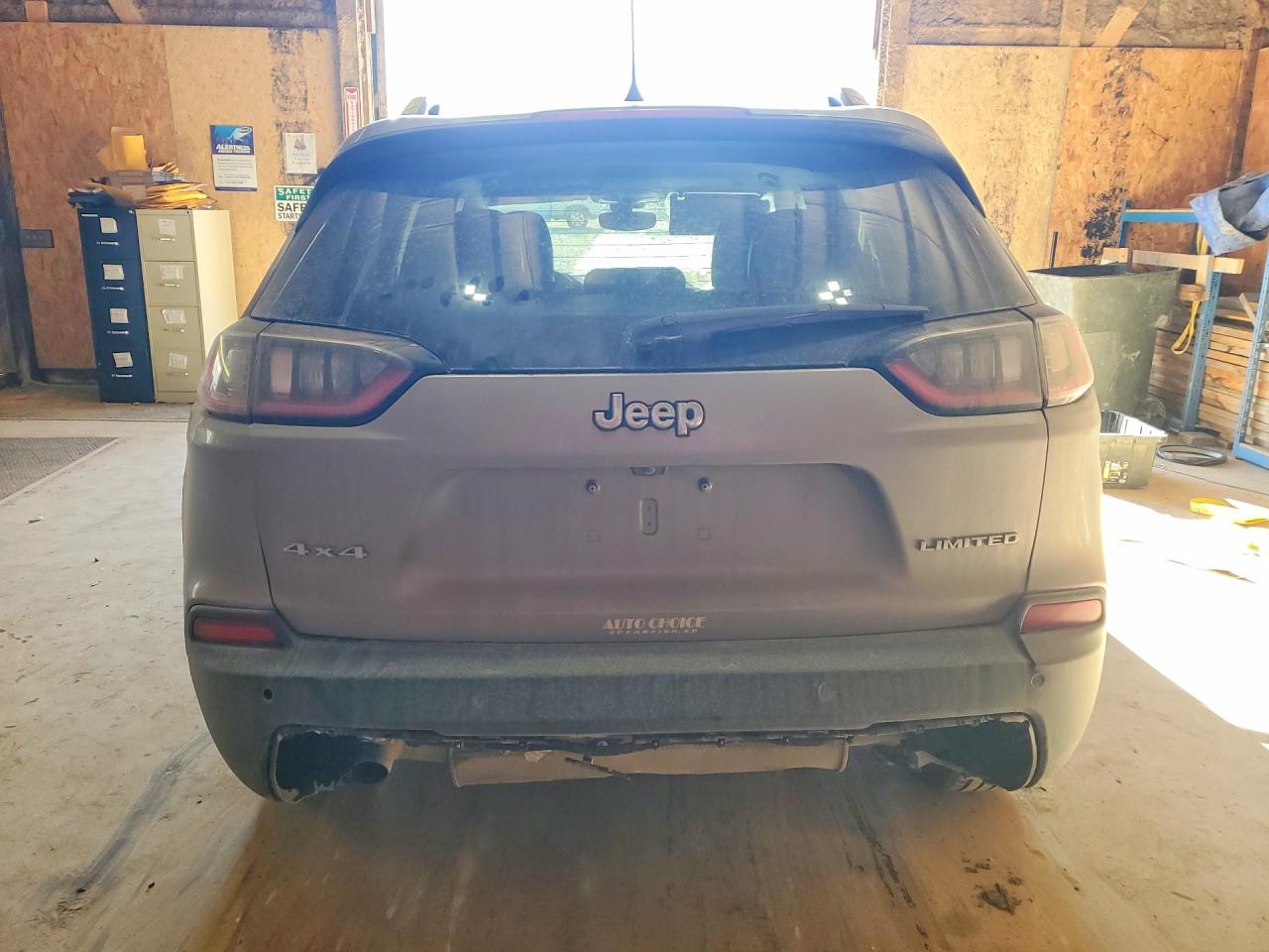 2019 JEEP CHEROKEE LIMITED photo 11