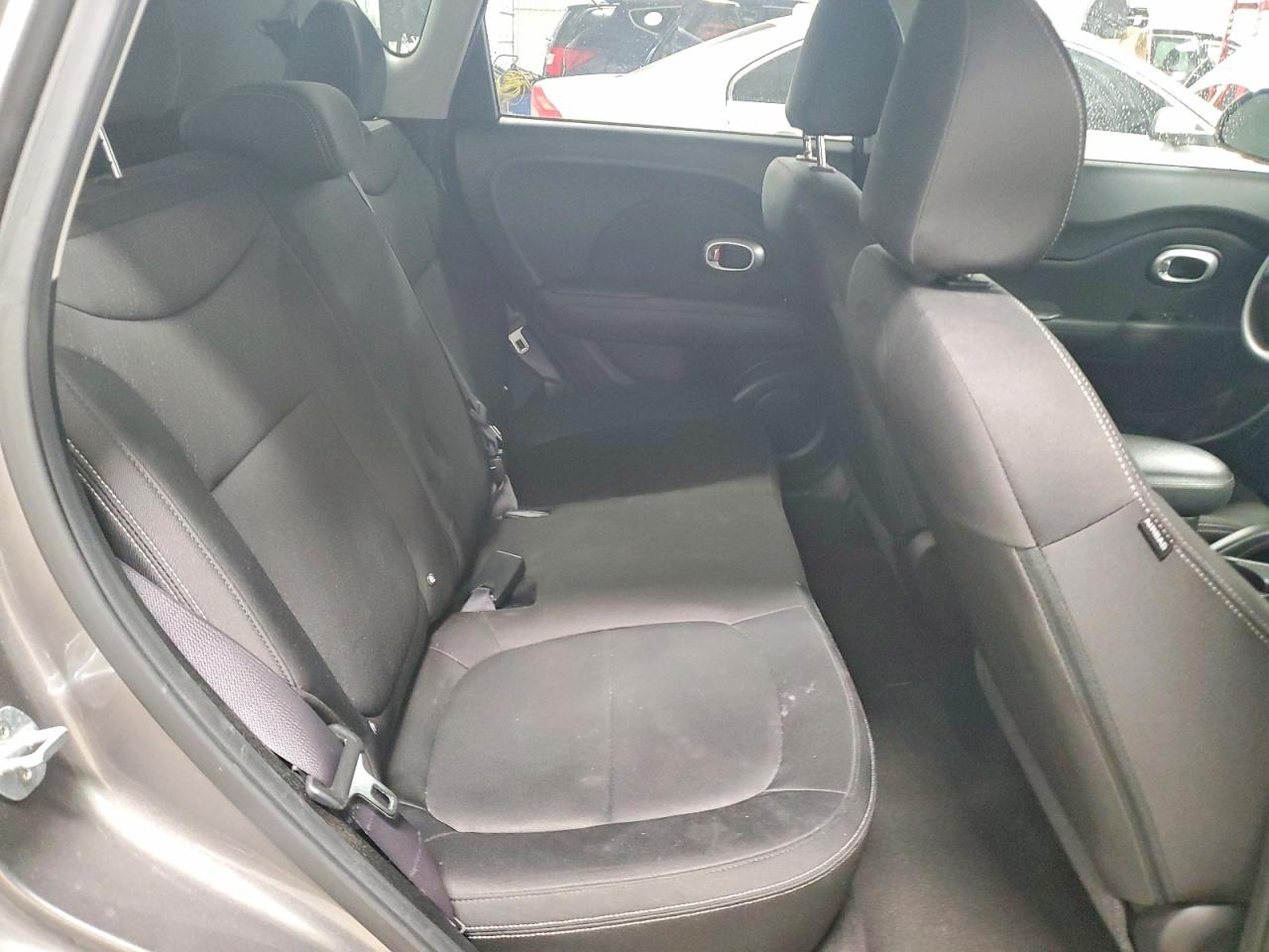 2016 KIA SOUL photo 28