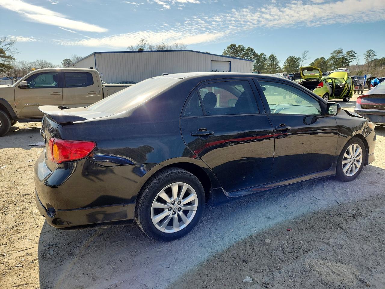 2010 TOYOTA COROLLA BASE photo 7