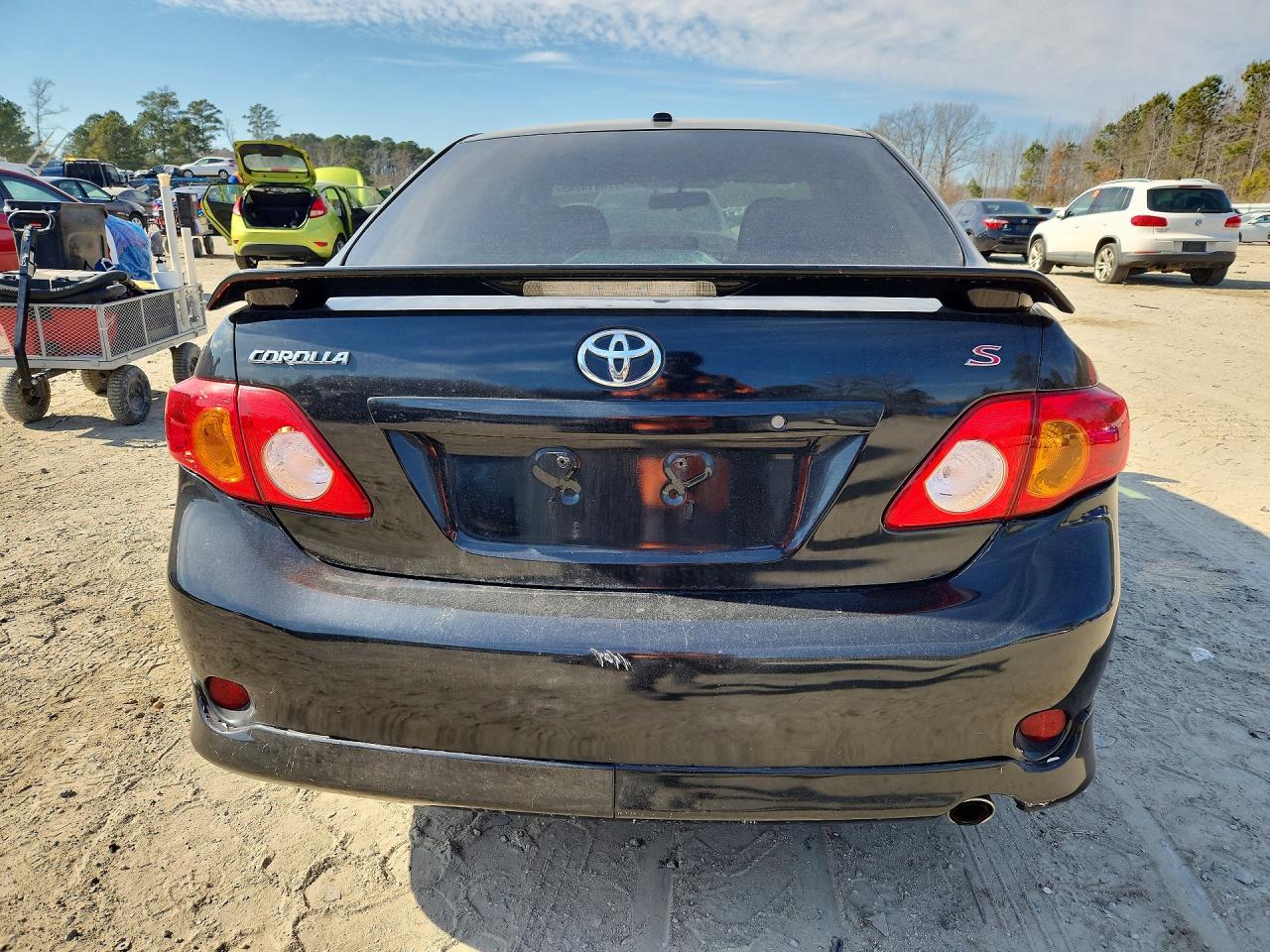 2010 TOYOTA COROLLA BASE photo 16