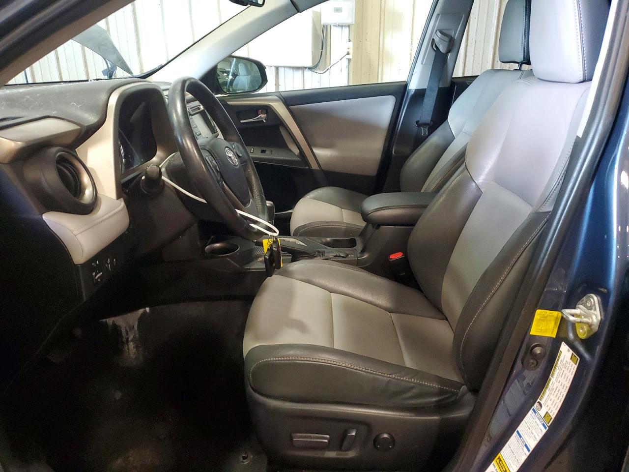 2014 TOYOTA RAV4 LIMITED photo 19