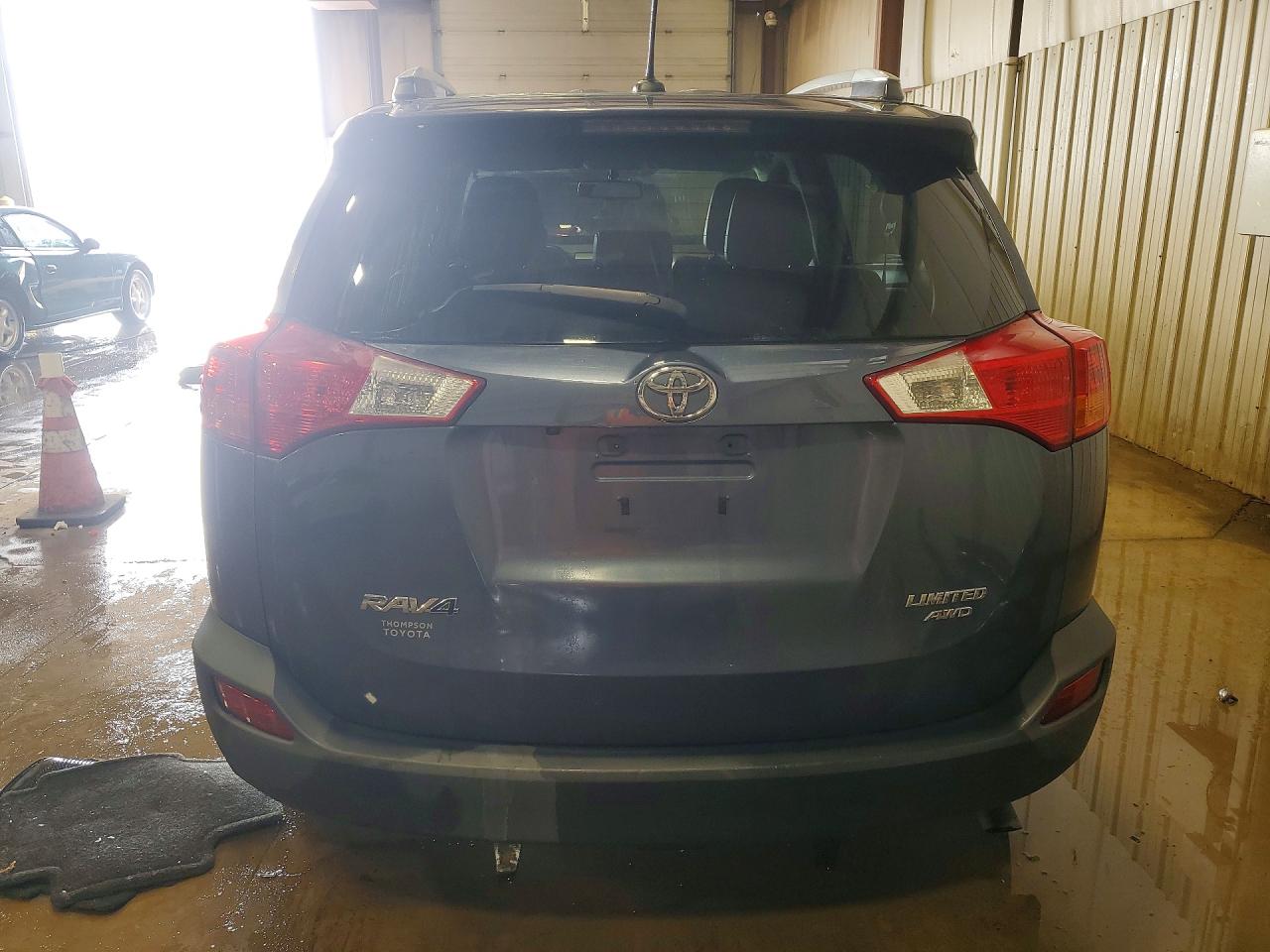 2014 TOYOTA RAV4 LIMITED photo 16