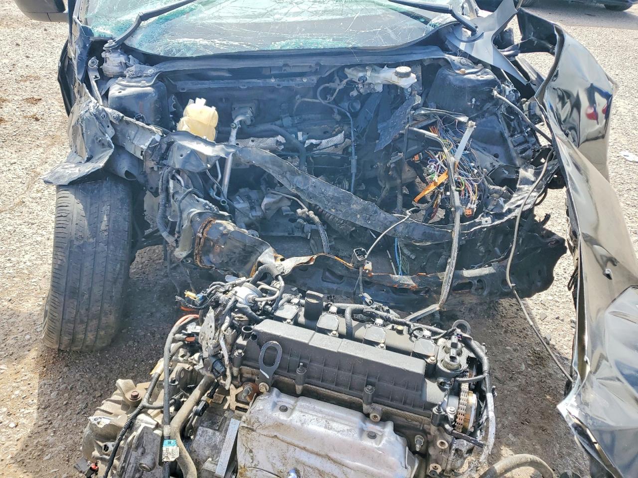 2018 FORD FOCUS SE photo 21
