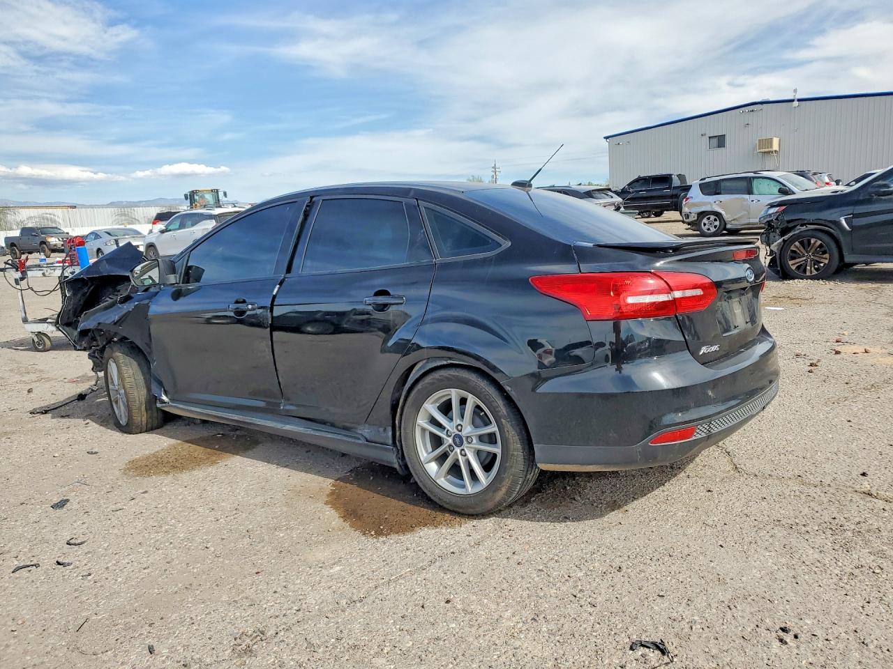 2018 FORD FOCUS SE photo 3
