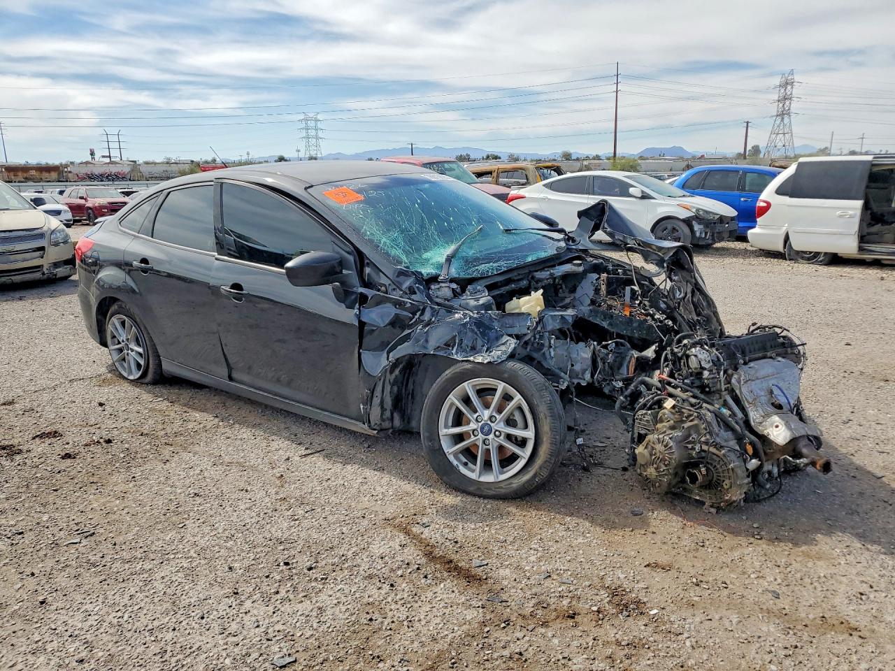 2018 FORD FOCUS SE photo 7