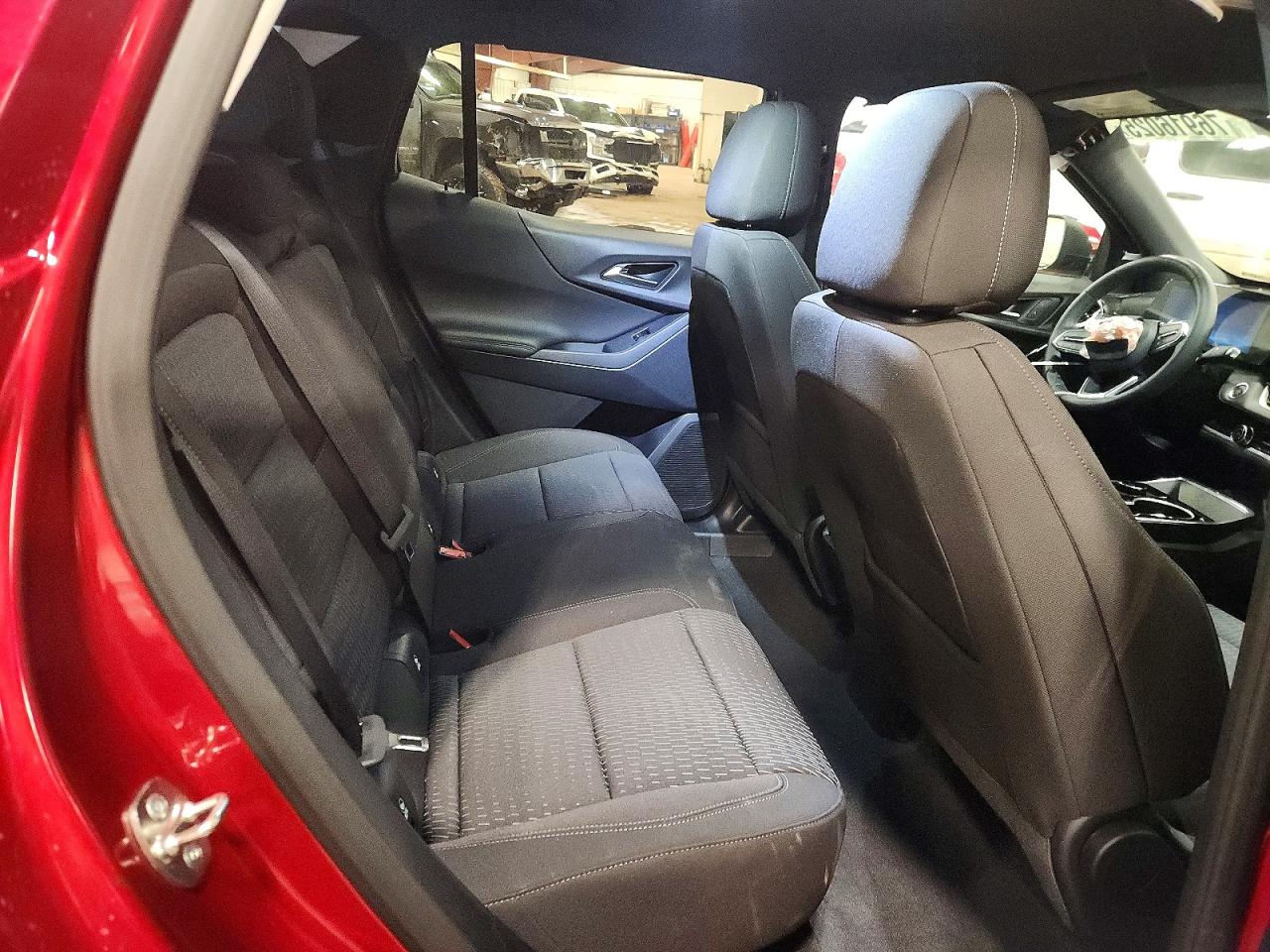 2026 CHEVROLET EQUINOX LT photo 31