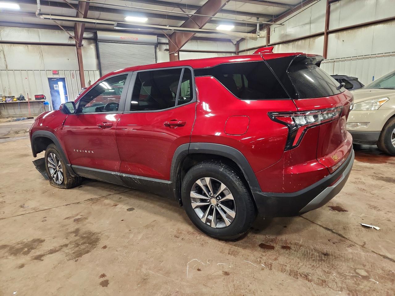 2026 CHEVROLET EQUINOX LT photo 4