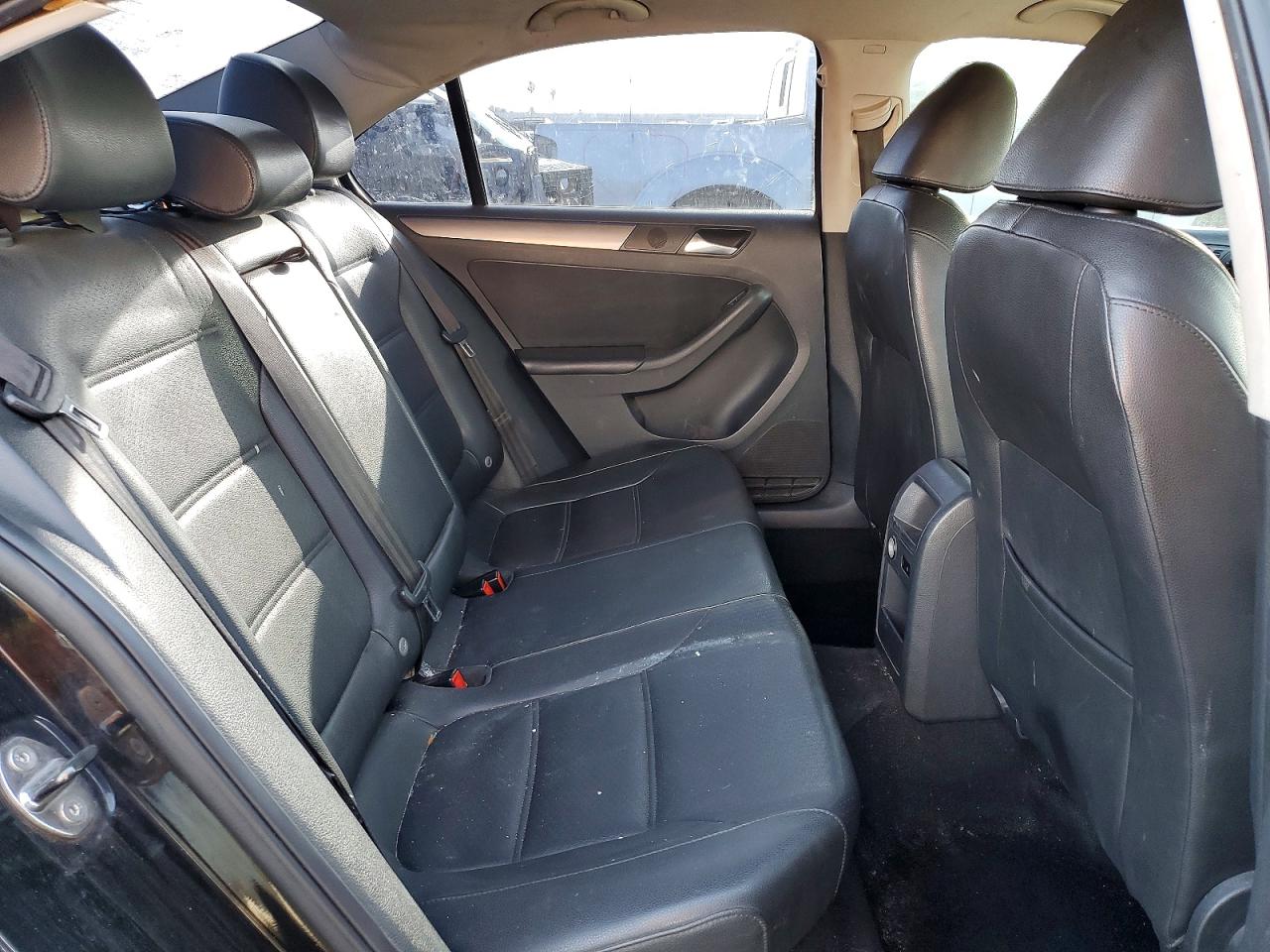 2013 VOLKSWAGEN JETTA TDI photo 10