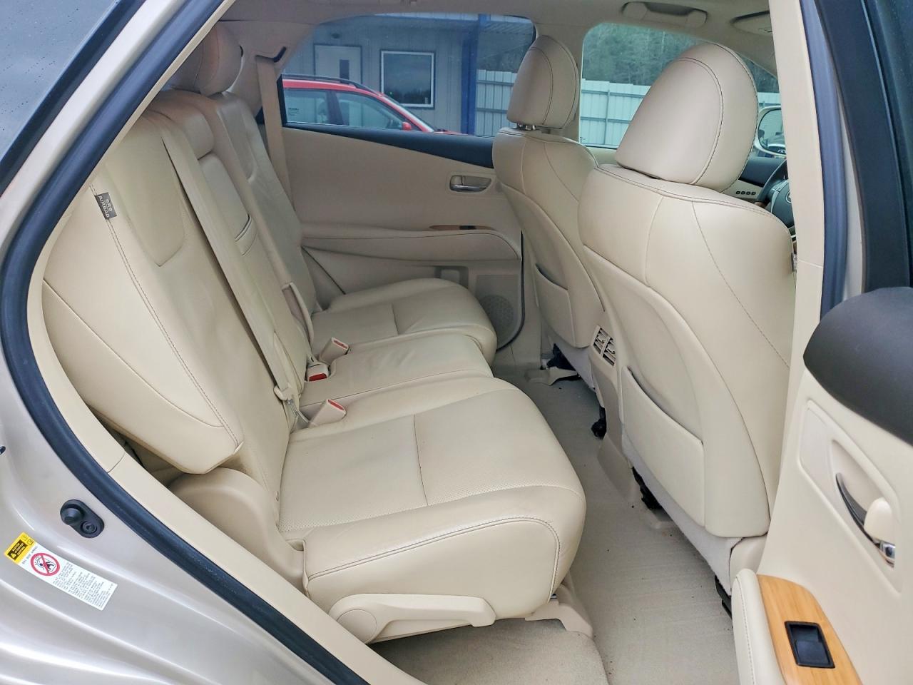 2015 LEXUS RX photo 31
