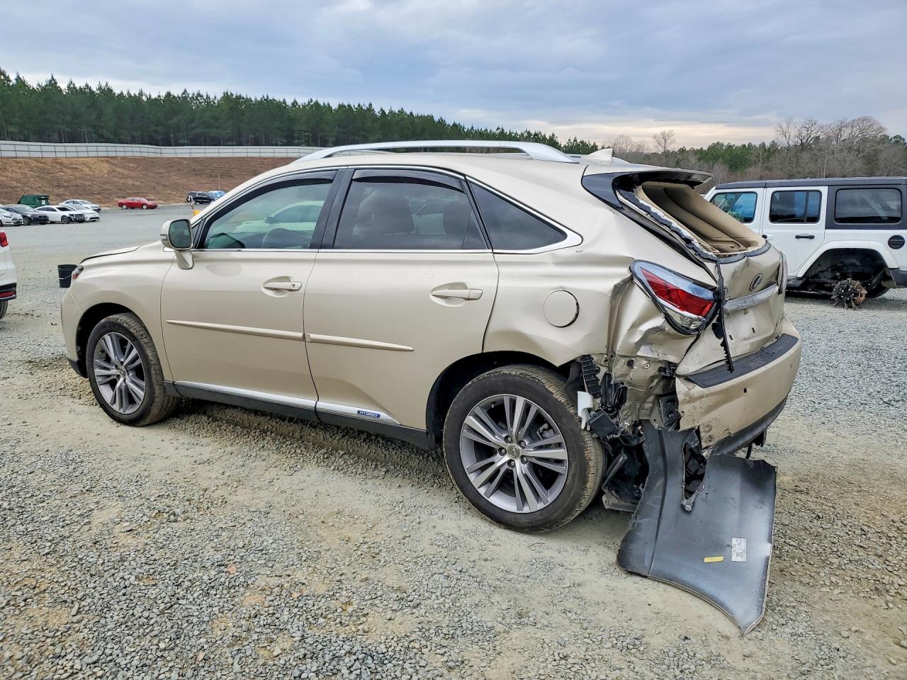 2015 LEXUS RX photo 4