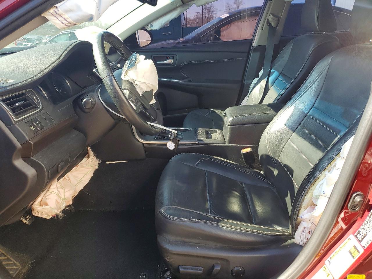 2016 TOYOTA CAMRY XLE V6 photo 19