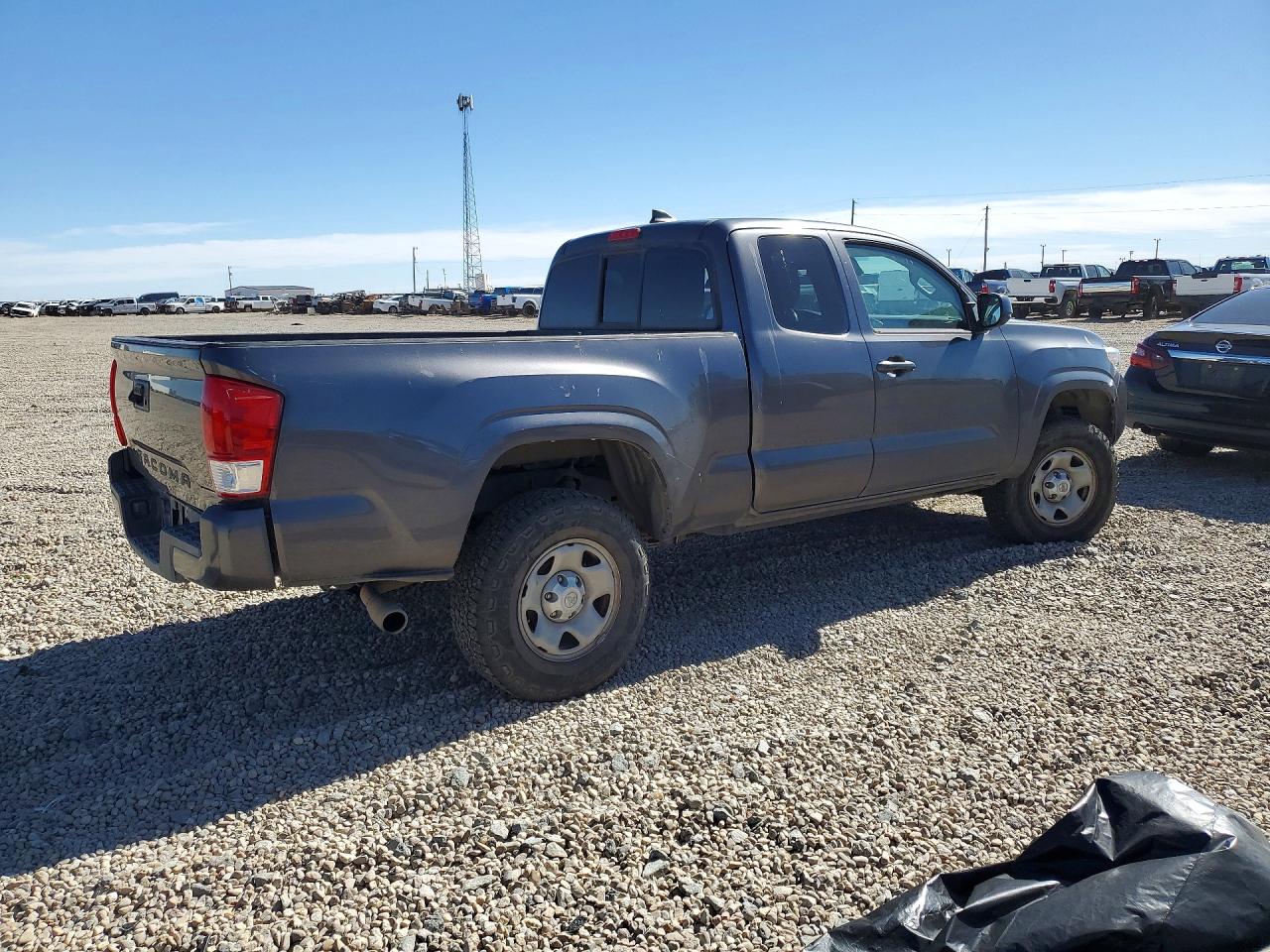 2019 TOYOTA TACOMA SR photo 3