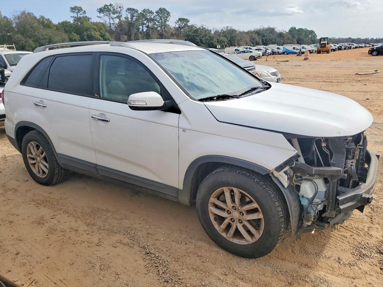 2015 KIA SORENTO LX photo 7