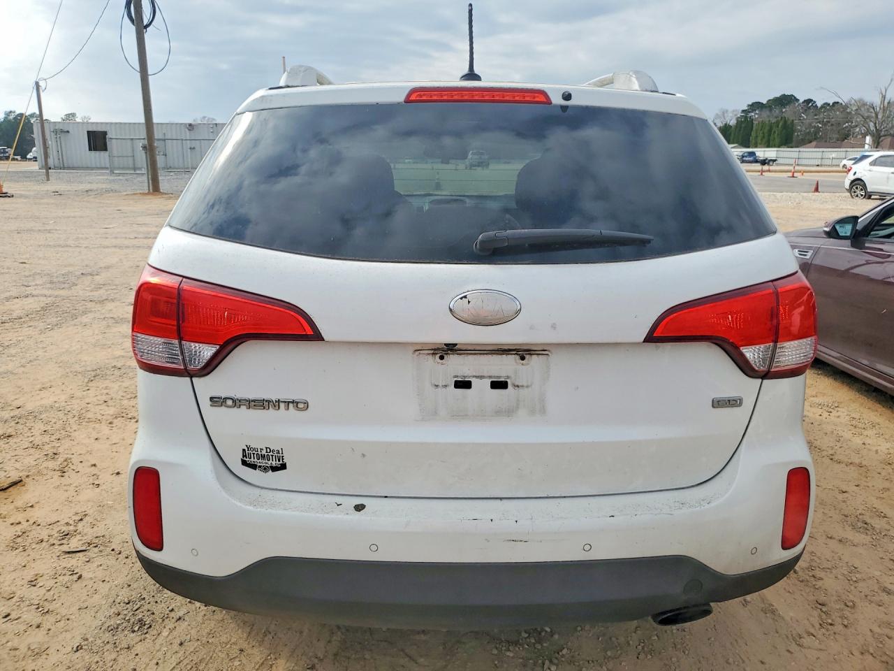 2015 KIA SORENTO LX photo 11