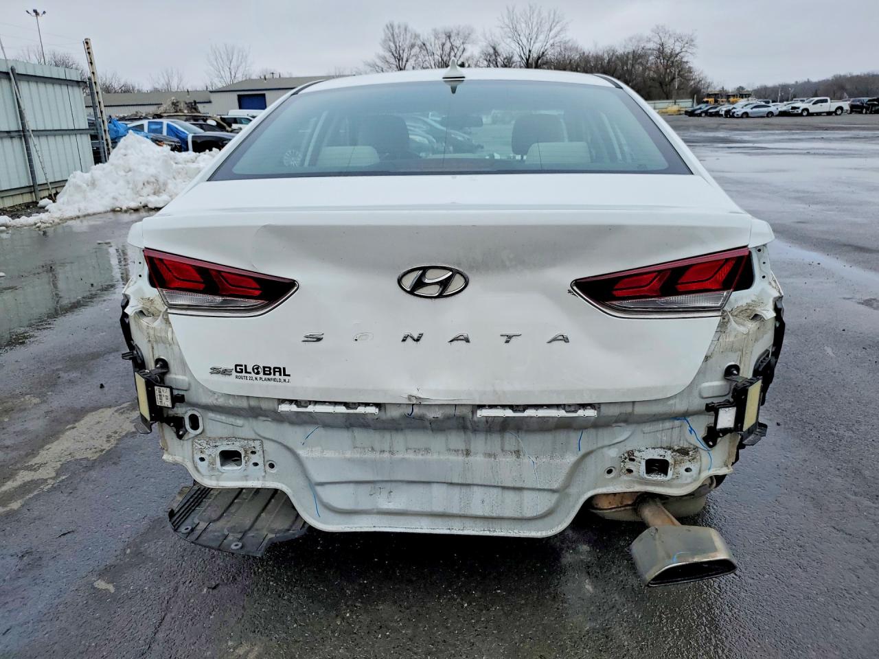 2018 HYUNDAI SONATA SE photo 11