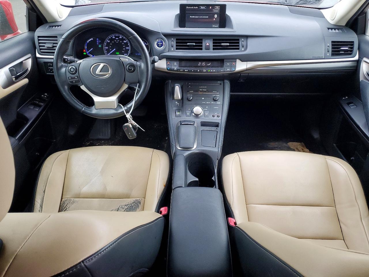 2014 LEXUS CT 200 photo 15