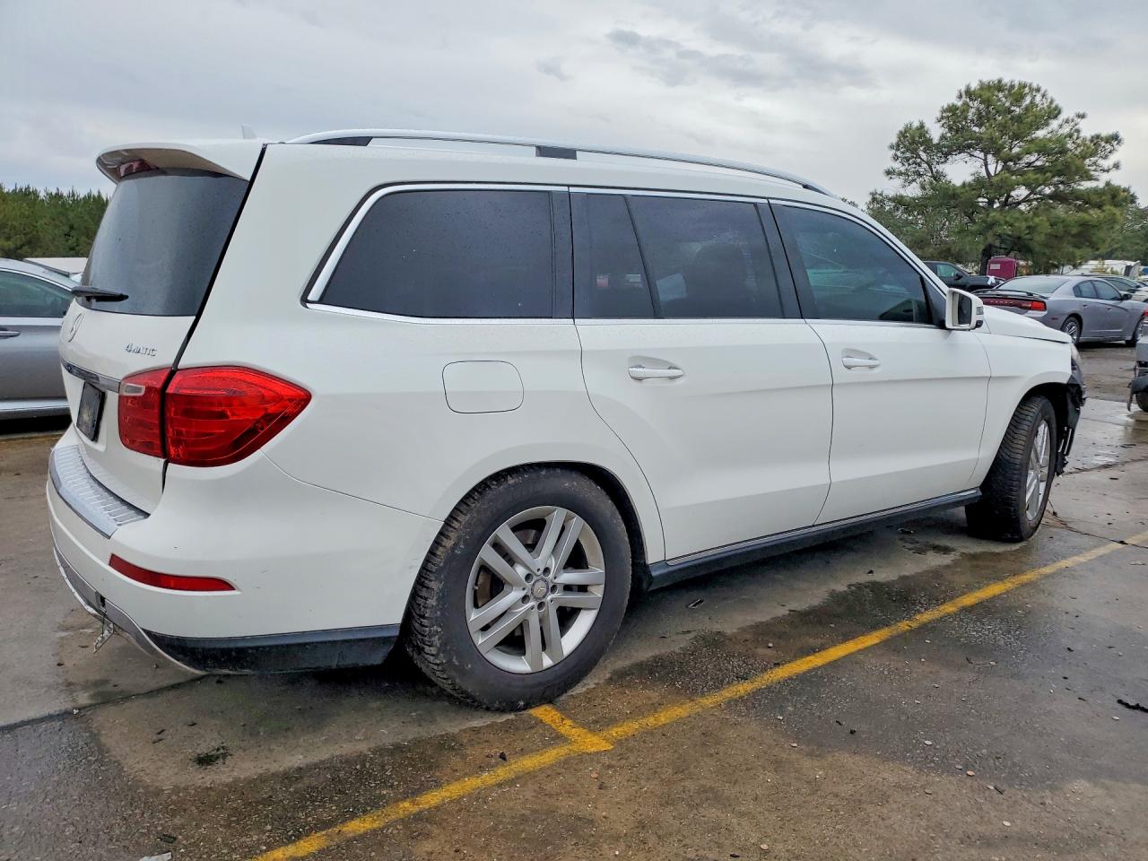 2016 MERCEDES-BENZ GL 450 4MATIC photo 5