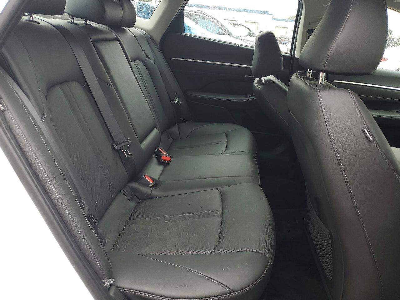2025 HYUNDAI SONATA HYBRID photo 19