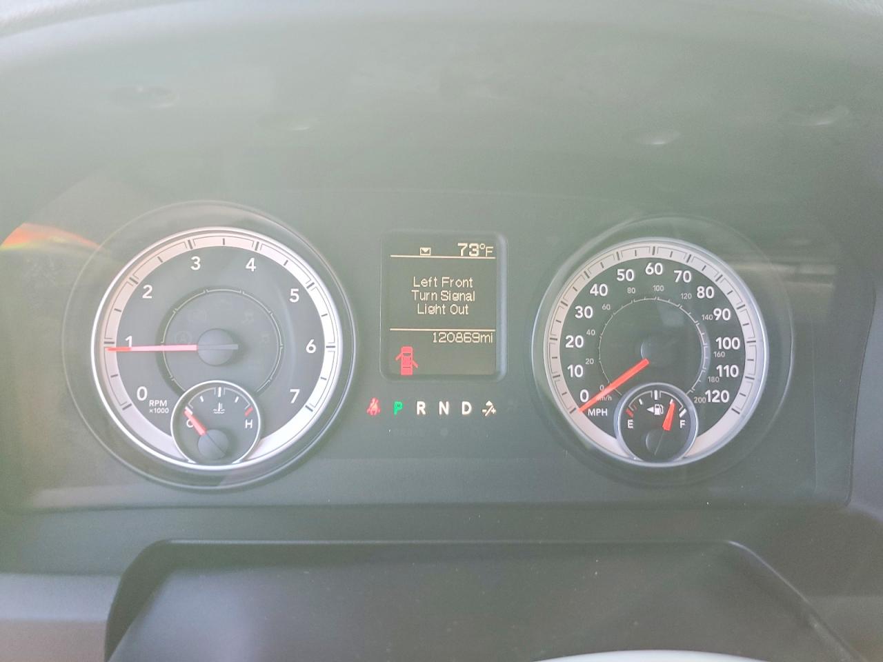 2013 RAM 1500 ST photo 17