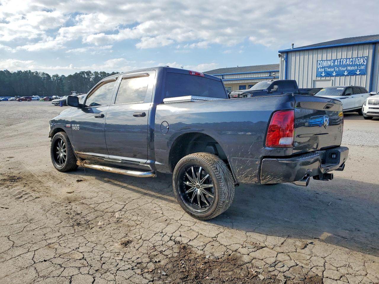 2013 RAM 1500 ST photo 3