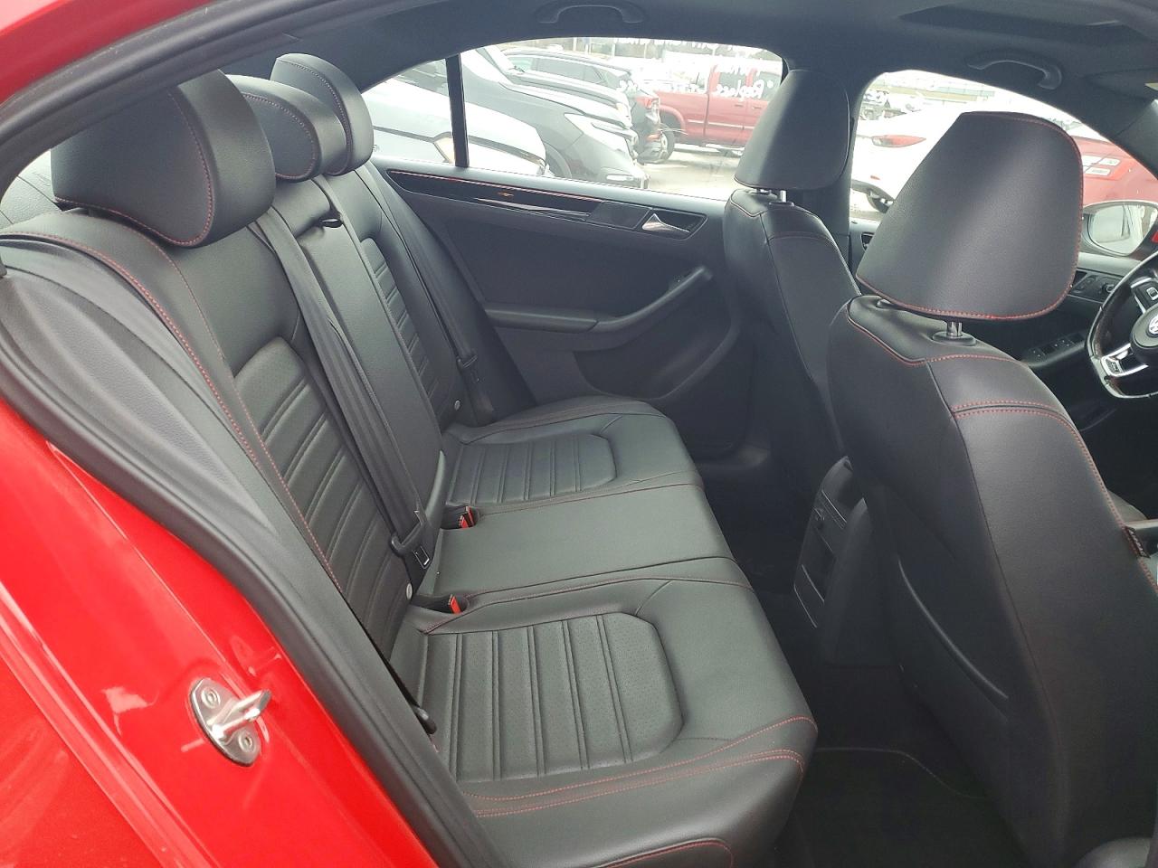 2016 VOLKSWAGEN JETTA GLI photo 10