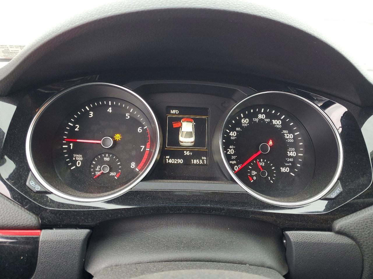 2016 VOLKSWAGEN JETTA GLI photo 9