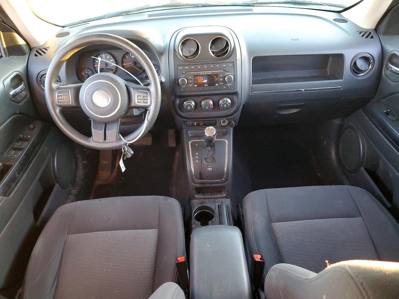 2012 JEEP PATRIOT SPORT photo 8
