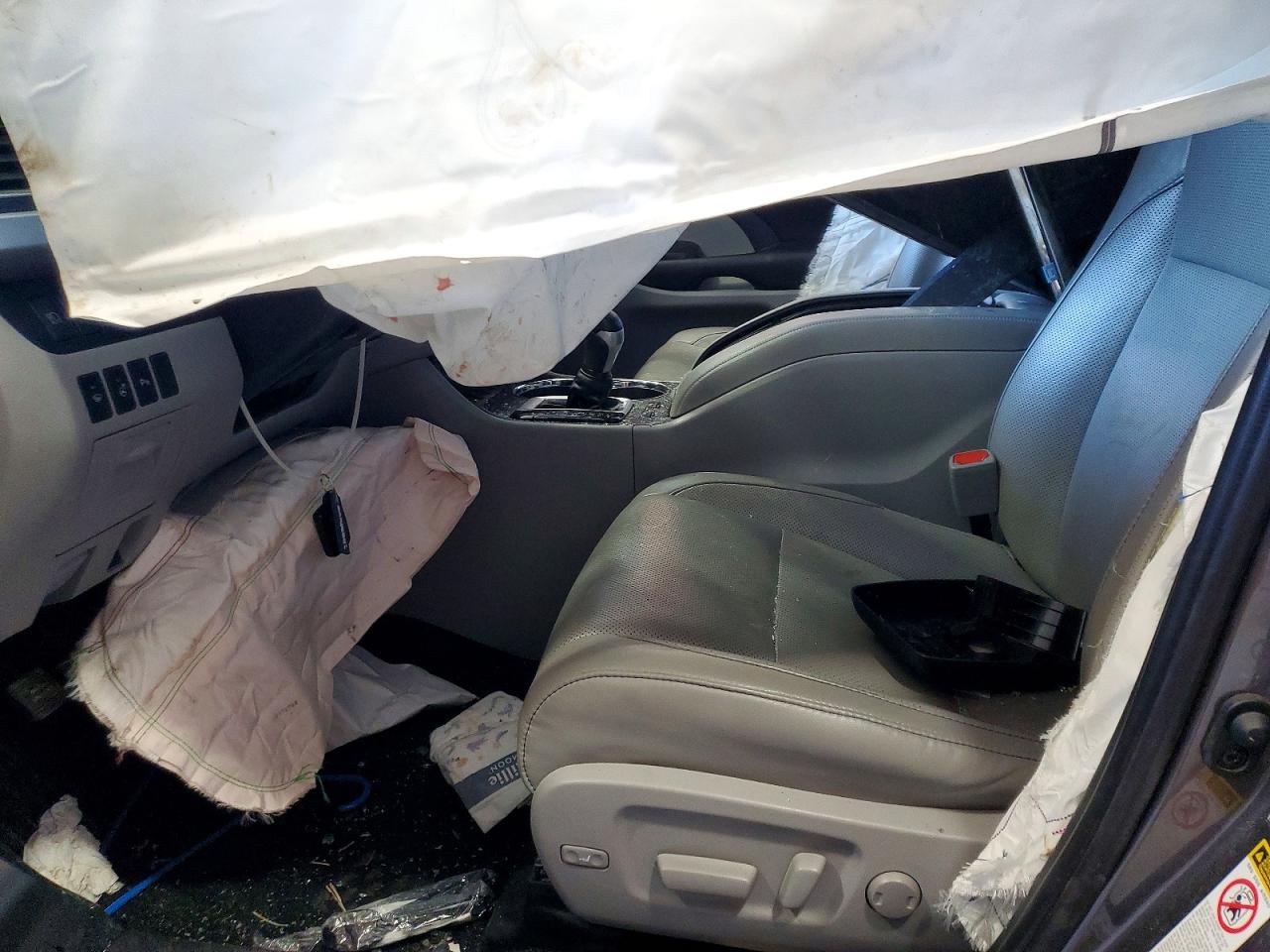 2019 TOYOTA HIGHLANDER HYBRID LIMITED photo 7